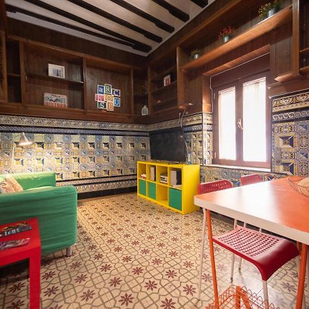 Arc House Sevilla Only Adults المظهر الخارجي الصورة