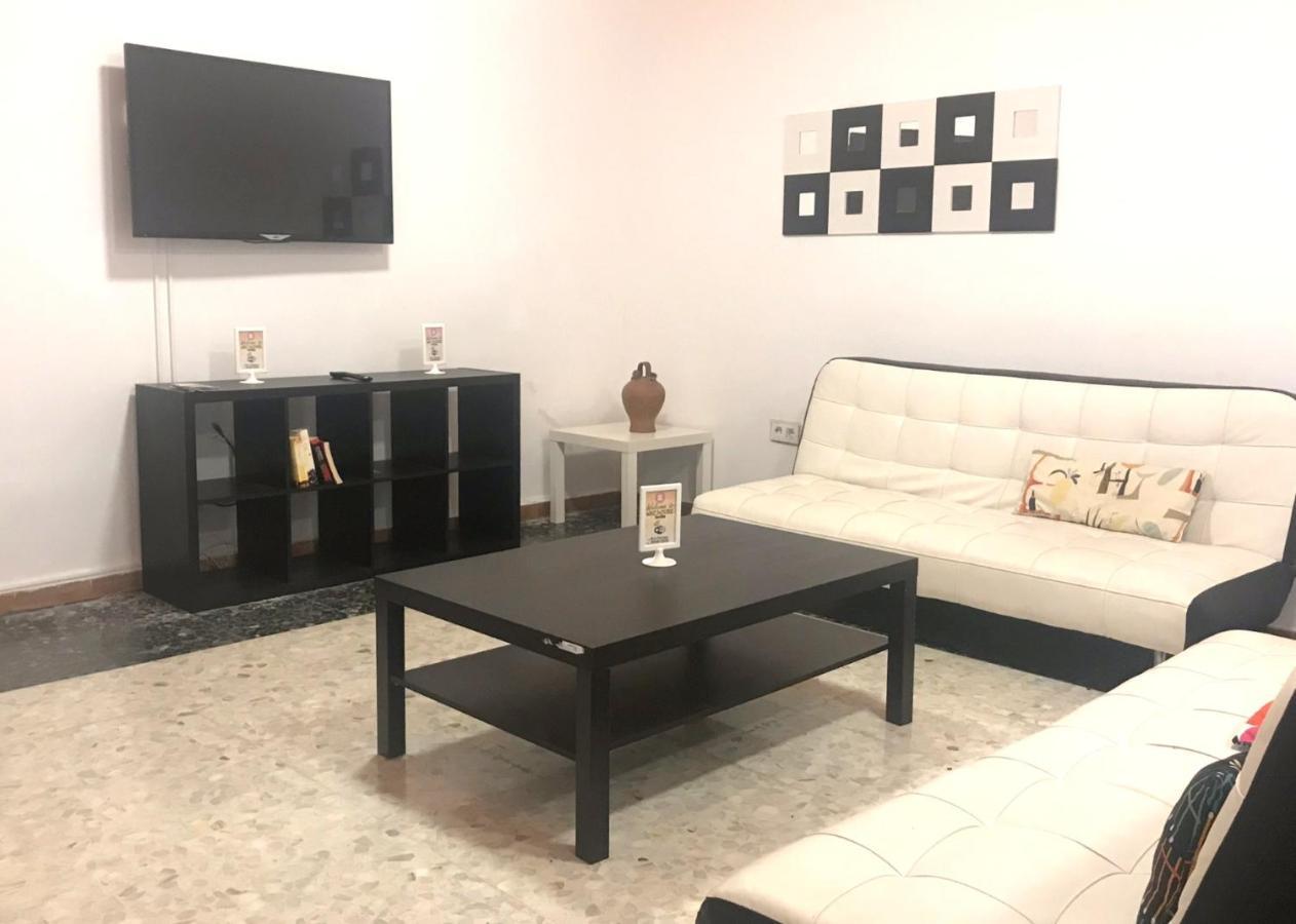 Arc House Sevilla Only Adults المظهر الخارجي الصورة